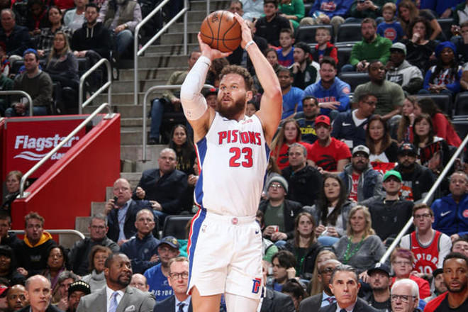 时更加犀利 时更加犀利