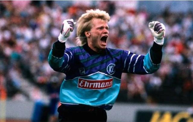 选手同行 选手同行