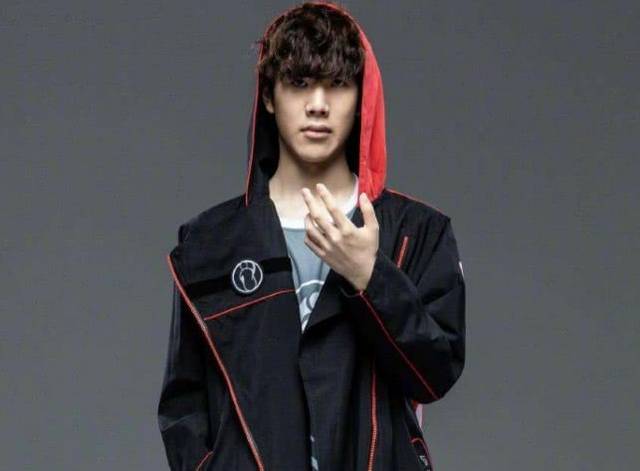 其长尾收益 其长尾收益